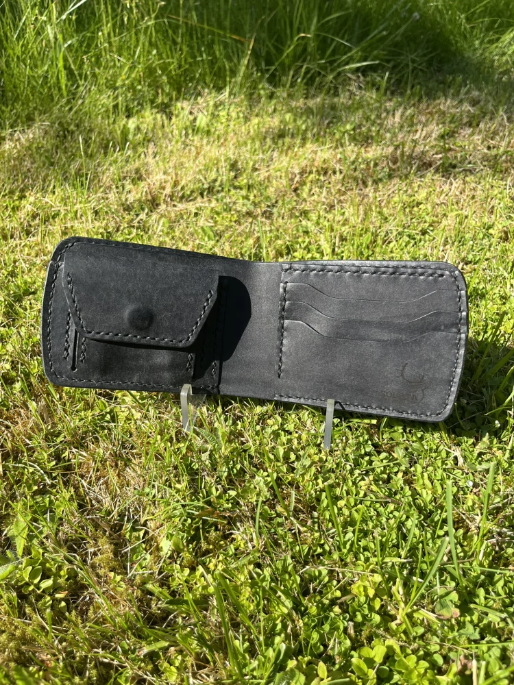 Klasika tmavě černá č.3